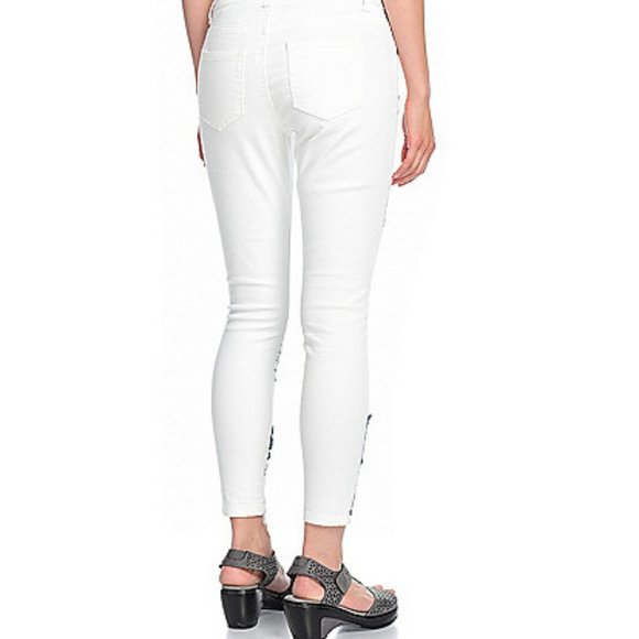 Indigo Thread Co. Patchwork & Embroidered Jeans - Picture 3 of 3